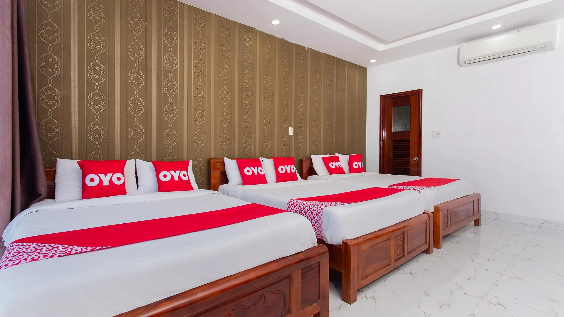 The Rose Hotel Da Nang 3*,  Vietnam