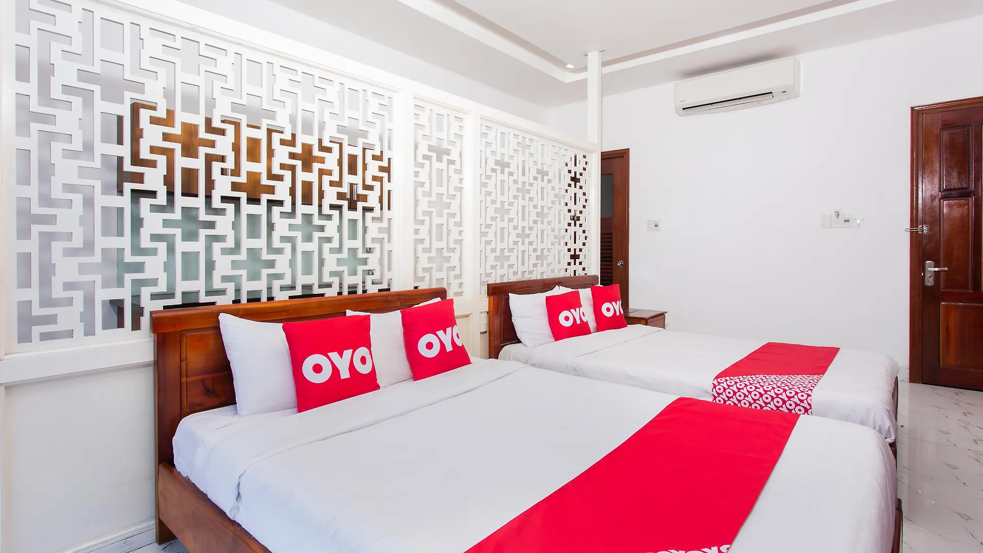 ***  The Rose Hotel Da Nang Vietnam